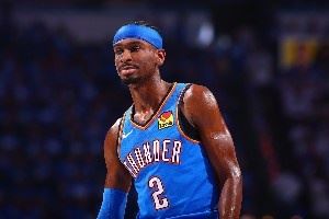 单赛季连斩MVP+得分王+FMVP?SGA有望进神殿 乔勾鲨三缺一?